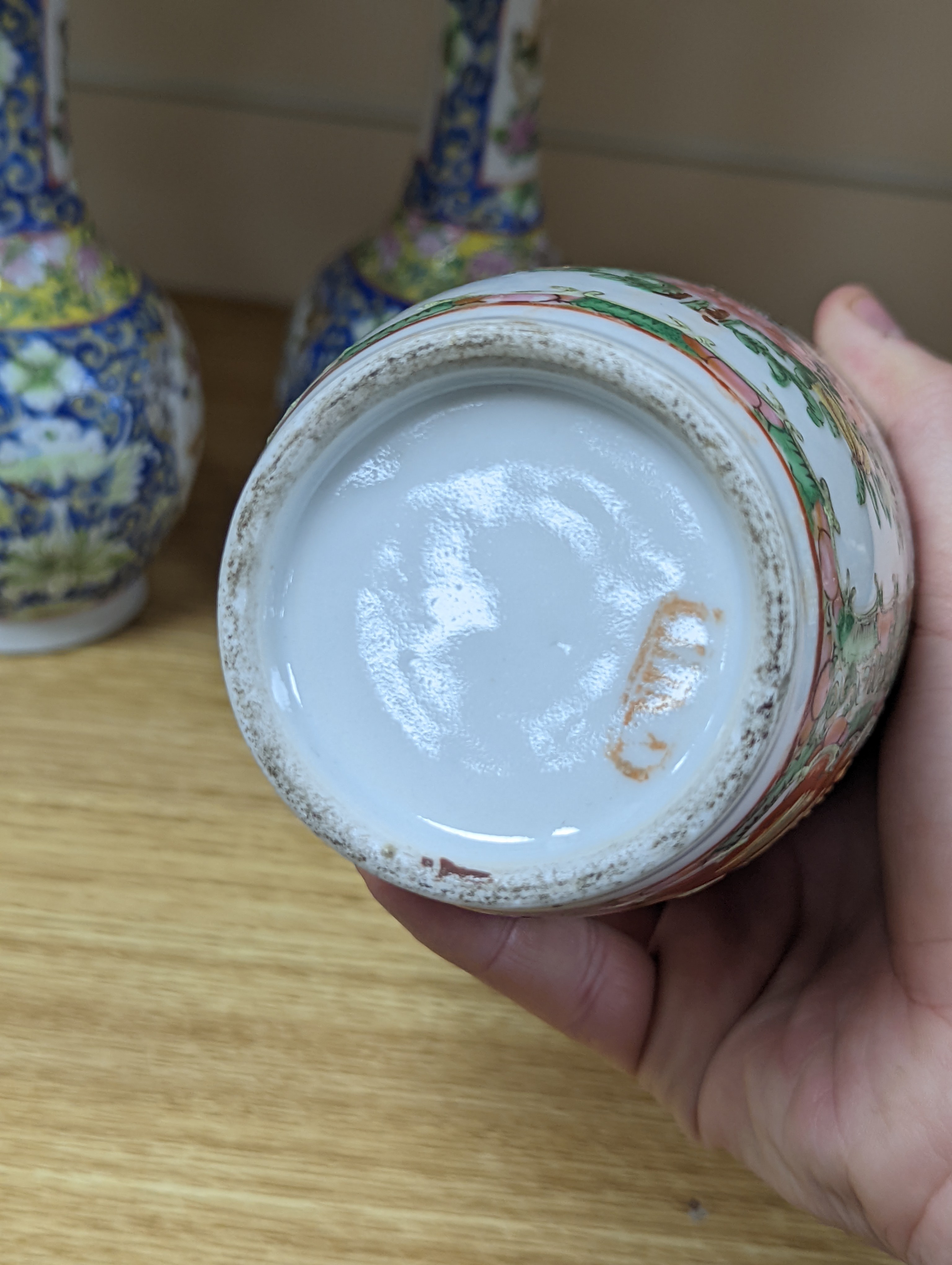 Four 19th century Chinese famille rose vases, 21cm